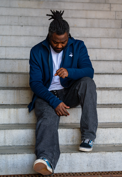 ZIPPER JACKETS & HOODIES