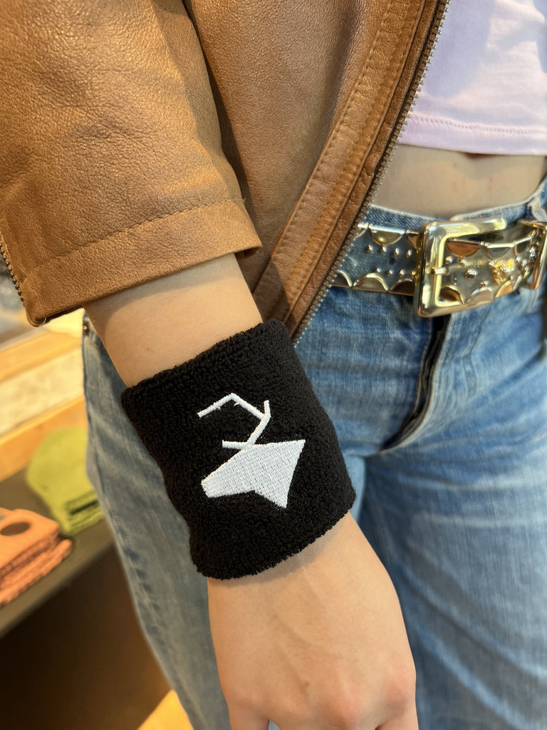 ICON WRISTBAND - BLACK